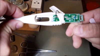 Cómo reparar un termómetro digital en casa