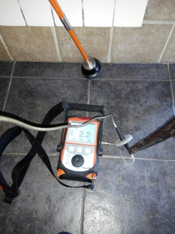 DETECTAFUGA DE AGUA Y GAS