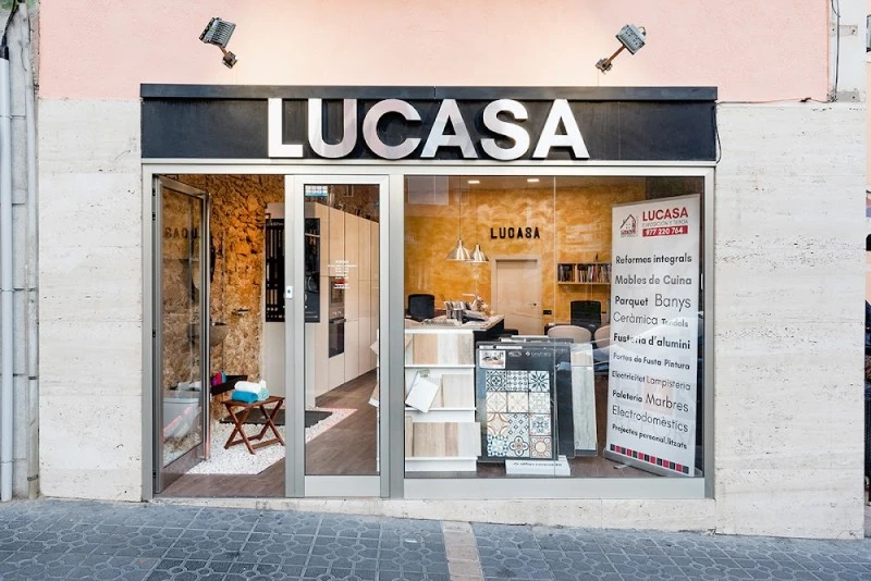 LUCASA