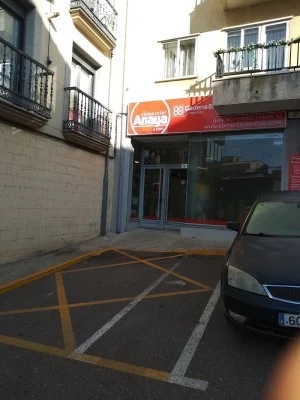 Comercial Anaya