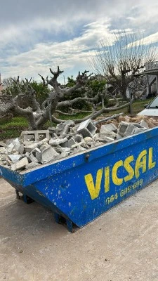 Desatascos de tuberías y vaciado de fosas Vicsal