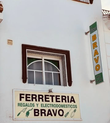 Ferretería Bravo