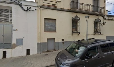 Auxiliar De La Maq Y Util De La Construcción