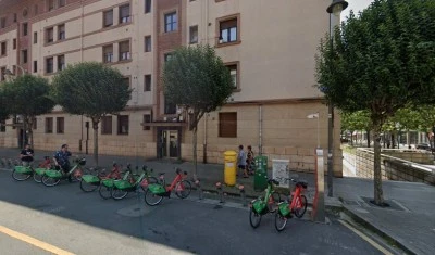 Baños Yedra