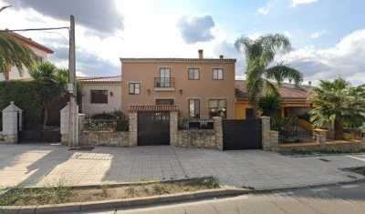 Instalaciones y Fontanería Bernal, S.L.