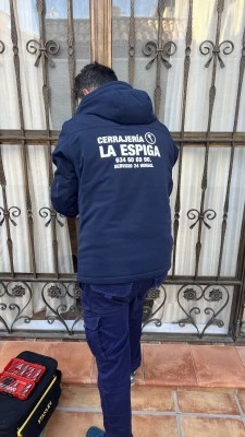 La Espiga Cerrajería 24h, Multiservicios, albañilería, fontanería y pintura