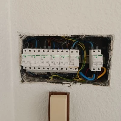 LQ Electricidad y Fontanería